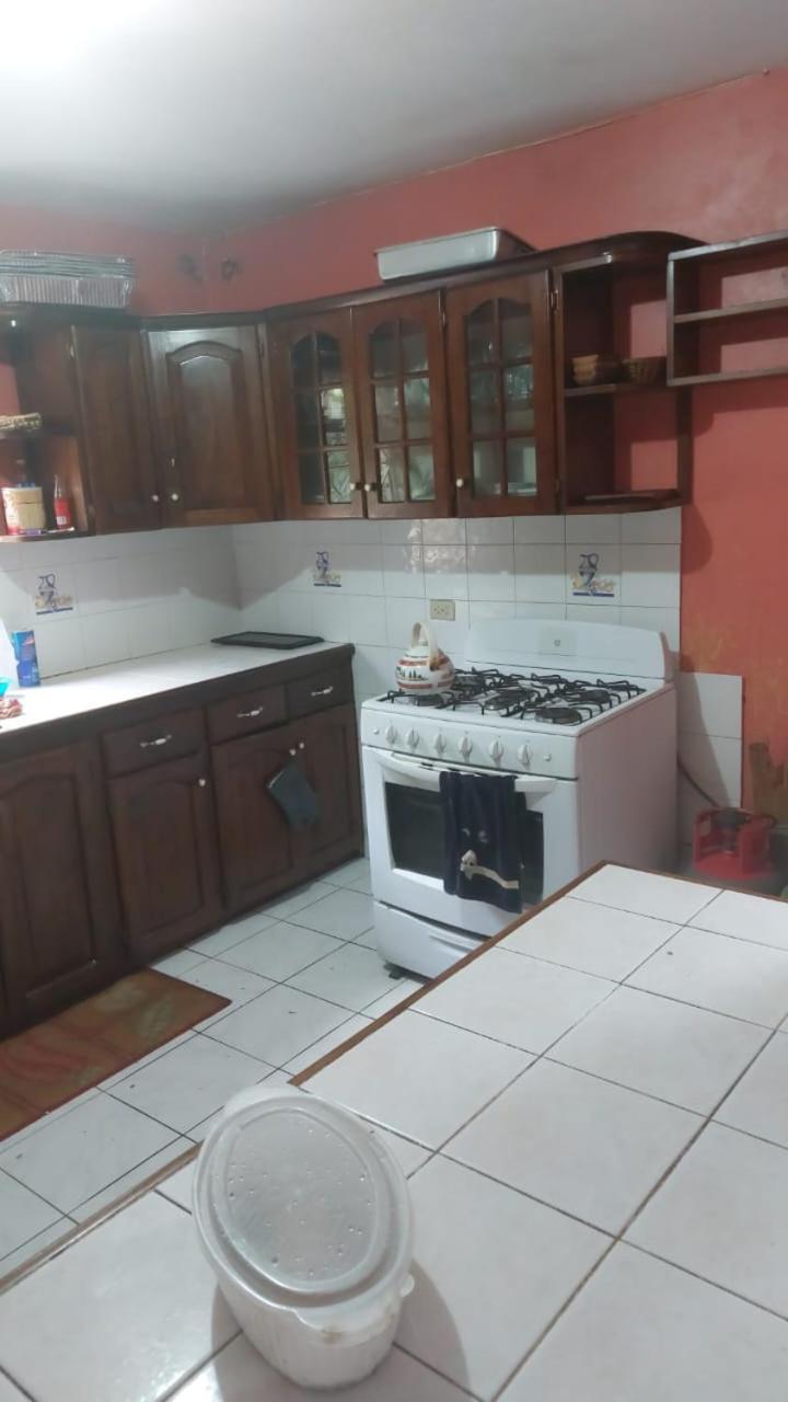 Griffiths Guest House White Hill Bagian luar foto